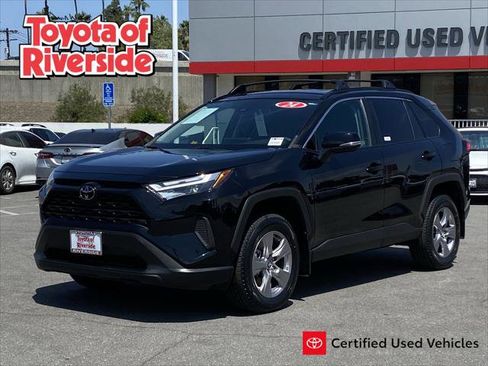 Certified 2024 Toyota RAV4 XLE FWD image 1