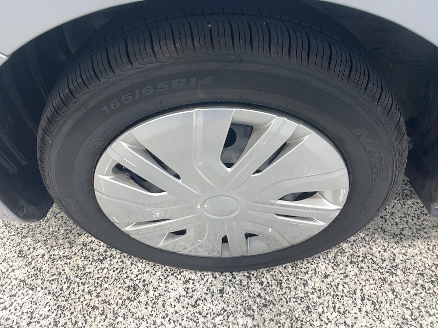 Used 2024 Mitsubishi Mirage ES FWD image 5