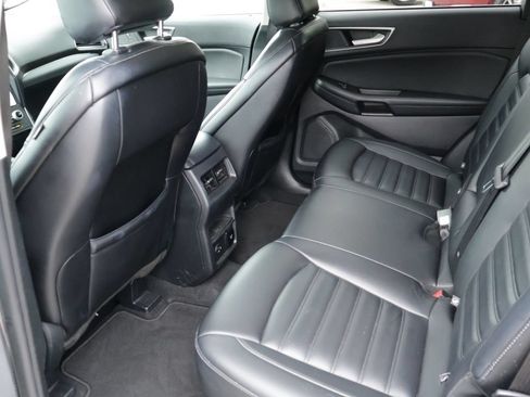 Used 2022 Ford Edge SEL w/ Convenience Package AWD/4WD image 14