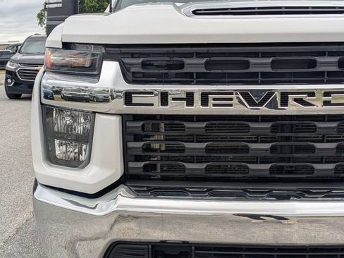 Used 2022 Chevrolet Silverado 2500 LT w/ Fleet Comfort Package AWD/4WD image 10