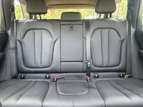 Used 2019 BMW X5 xDrive40i w/ Premium Package 2 AWD/4WD image 41