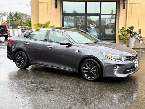Used 2018 Kia Optima S w/ Panoramic Sunroof Package FWD image 1