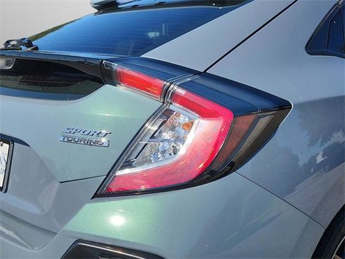 Used 2020 Honda Civic Sport Touring image 7