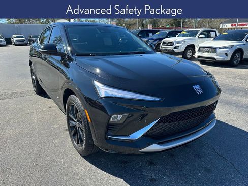 Used 2025 Buick Envista Sport Touring w/ Convenience I Package image 3