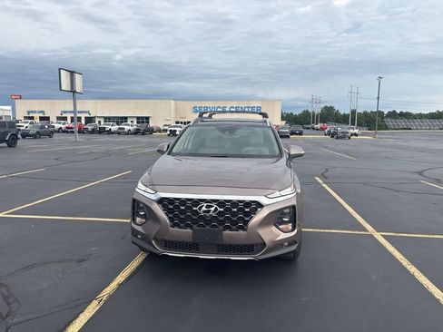 Used 2019 Hyundai Santa Fe FWD image 5