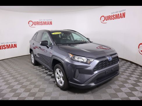 Used 2020 Toyota RAV4 LE image 14