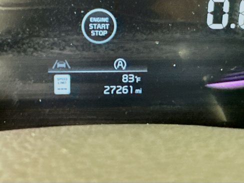 Used 2025 Kia Telluride S FWD image 19