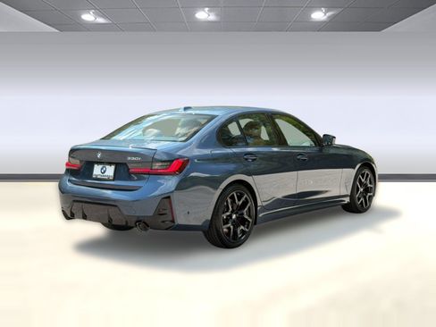 New 2026 BMW 330i xDrive Sedan w/ M Sport Package AWD/4WD image 9