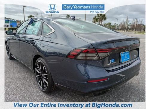 New 2026 Honda Accord Touring image 8