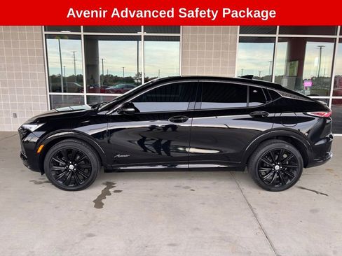Used 2024 Buick Envista Avenir FWD image 2