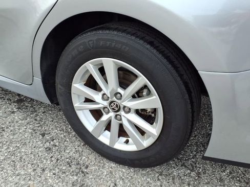 Used 2025 Toyota Camry LE FWD image 41