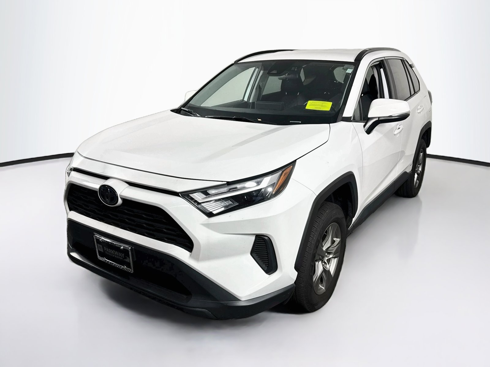 Certified 2024 Toyota RAV4 XLE AWD/4WD image 3