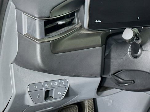 Used 2024 Kia EV9 Light Long Range image 17