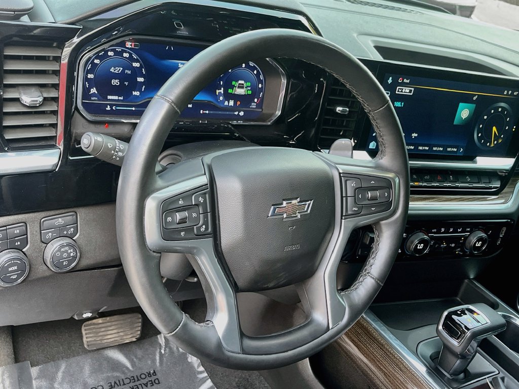Used 2025 Chevrolet Silverado 1500 RST AWD/4WD image 11