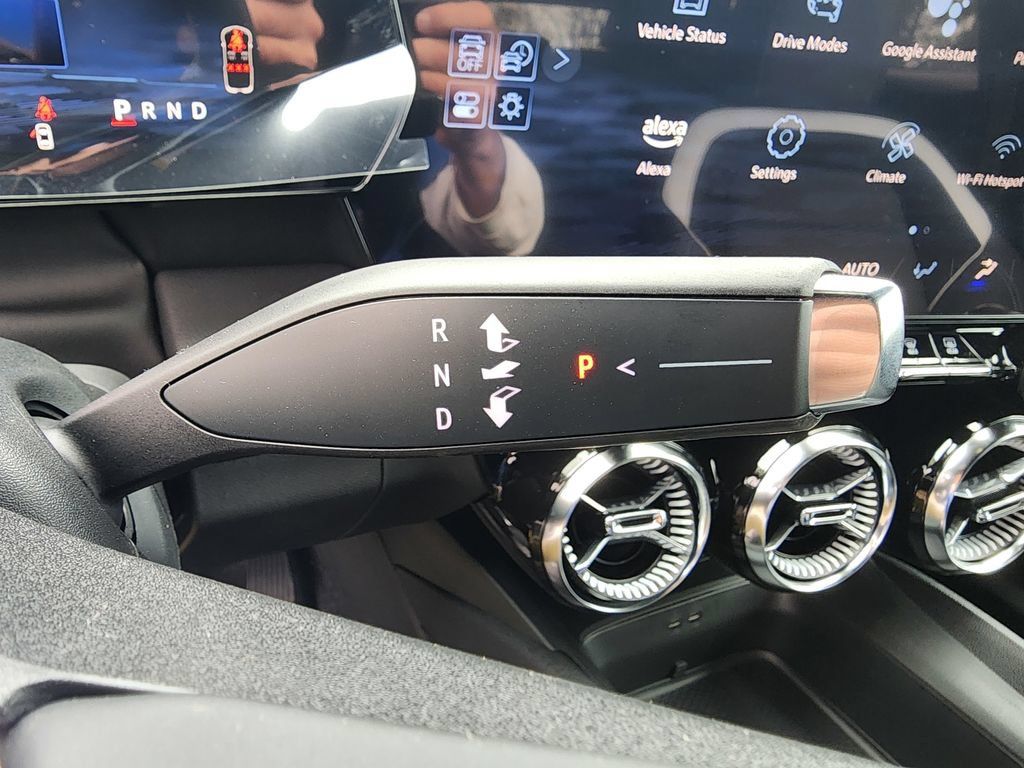 New 2025 Chevrolet Blazer EV LT AWD/4WD image 15