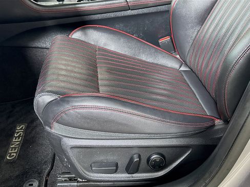 Used 2023 Genesis G70 2.0T w/ Sport Prestige Package image 22