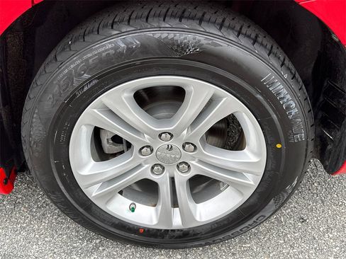 Used 2022 Dodge Charger SXT image 19