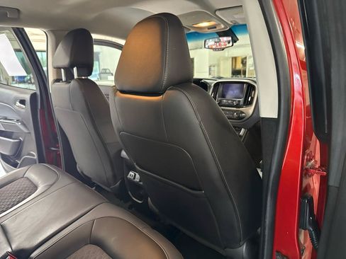 Used 2016 Chevrolet Colorado Z71 AWD/4WD image 32