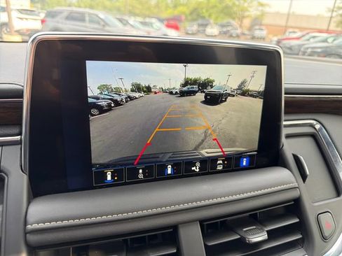 Certified 2024 Chevrolet Tahoe Premier AWD/4WD image 19