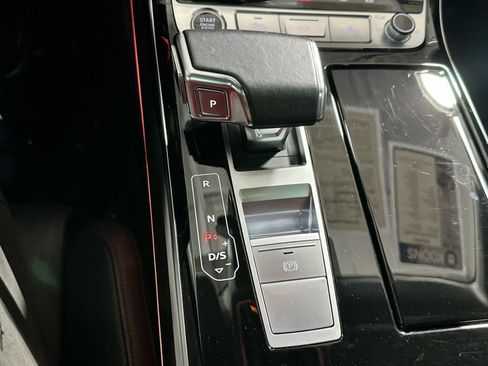 Used 2023 Audi A8 L 3.0T w/ Executive Package image 31