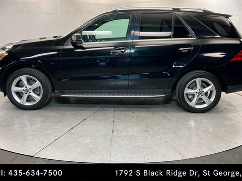 Used 2019 Mercedes-Benz GLE 400 4MATIC w/ Premium 1 Package image 2