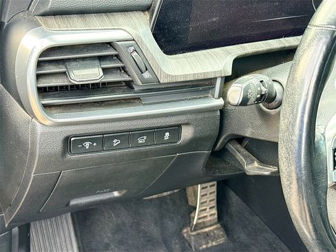 Used 2023 Kia Telluride SX Prestige image 11