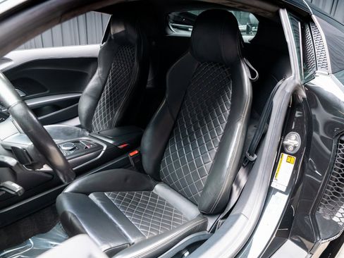 Used 2017 Audi R8 V10 w/ 20" Wheel Package image 59