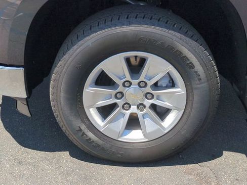 Used 2023 Chevrolet Silverado 1500 LT RWD image 32