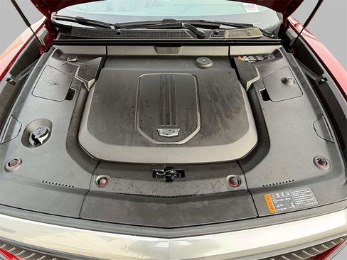 Used 2024 Cadillac Lyriq Luxury w/ LPO, Floor Liner Package image 23