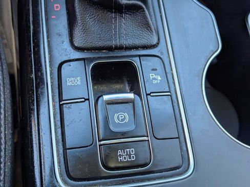 Used 2020 Kia Sorento EX image 27