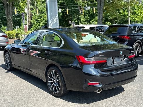 Used 2022 BMW 330i xDrive Sedan w/ Premium Package 2 AWD/4WD image 6