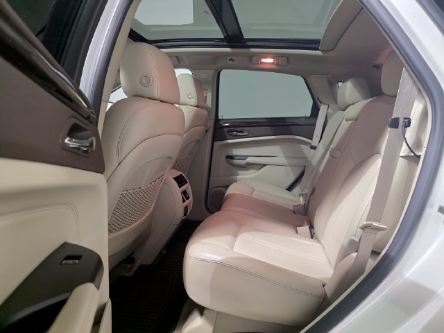 Used 2016 Cadillac SRX Luxury w/ Driver Awareness Package FWD image 28