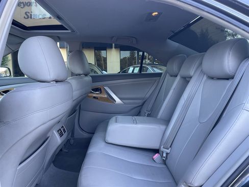 Used 2007 Toyota Camry XLE FWD image 24