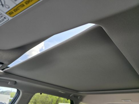 New 2026 Nissan Rogue Platinum AWD/4WD image 23