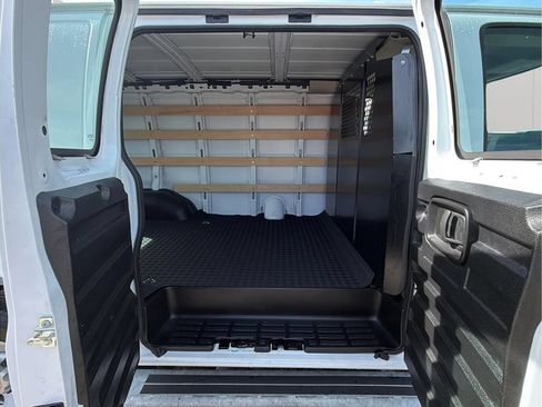 Certified 2025 Chevrolet Express 2500 w/ Driver Convenience Package RWD image 28