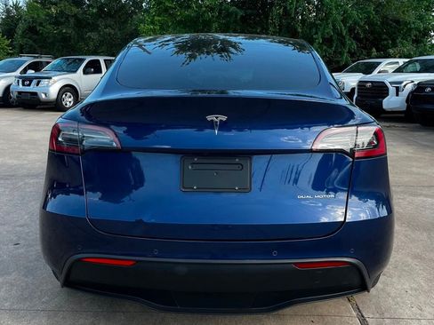 Used 2022 Tesla Model Y Long Range AWD/4WD image 8