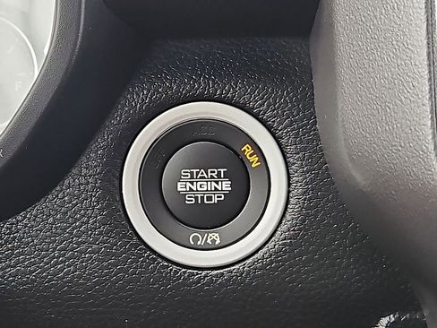 Used 2021 RAM 1500 Lone Star image 27