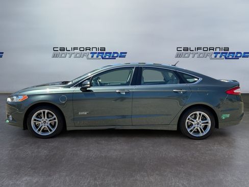 Used 2016 Ford Fusion Energi Titanium w/ Driver Assist Package FWD image 8
