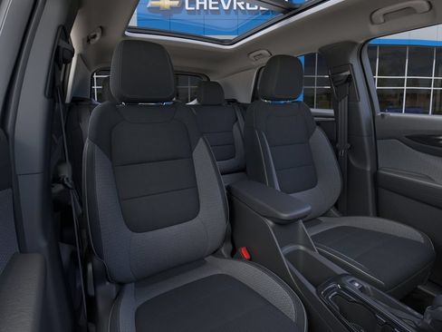 New 2026 Chevrolet TrailBlazer LT w/ Convenience Package AWD/4WD image 16