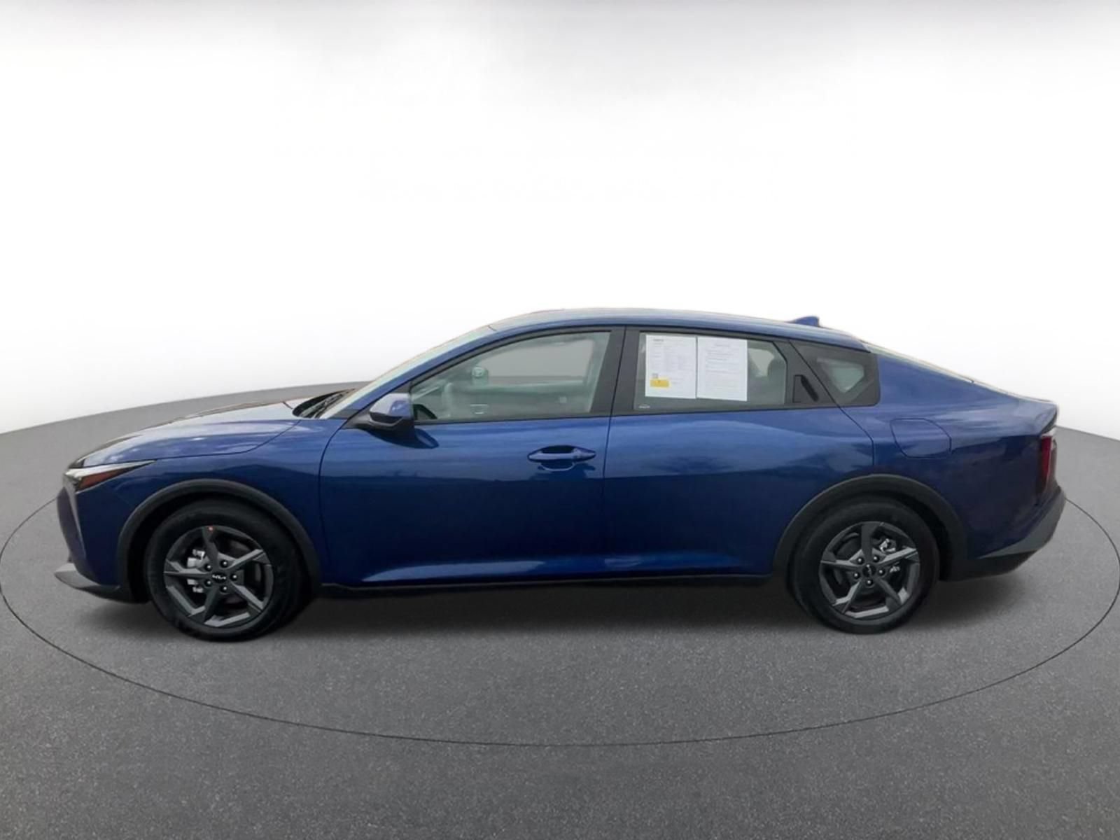 Used 2026 Kia K4 FWD image 8
