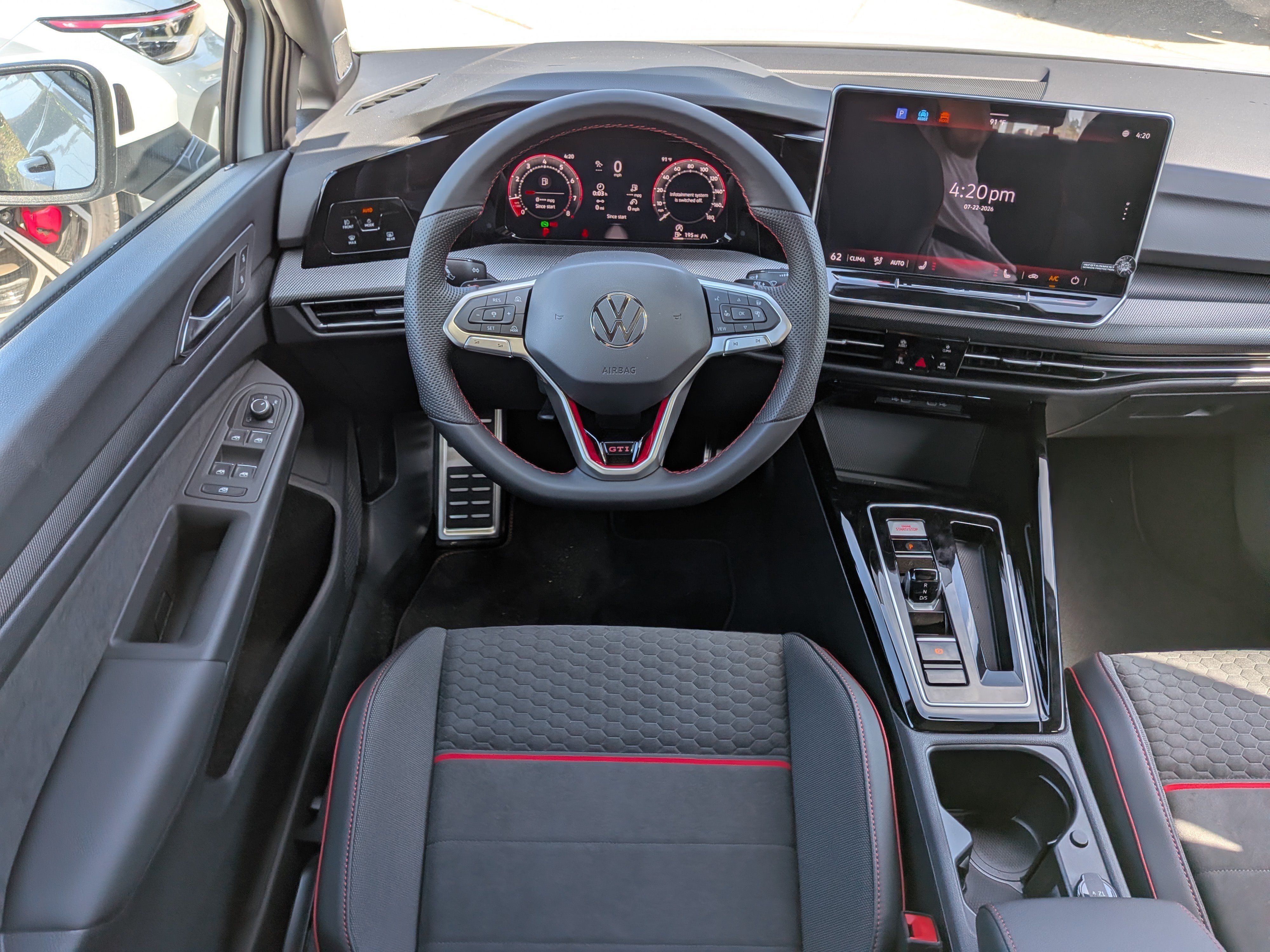 New 2026 Volkswagen GTI SE FWD image 15