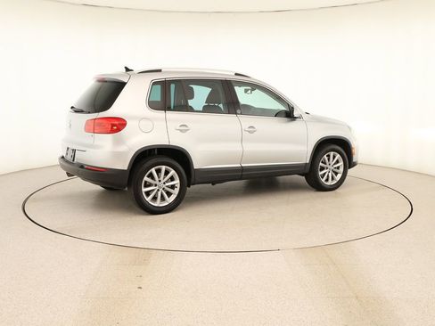 Used 2017 Volkswagen Tiguan Wolfsburg Edition FWD image 7