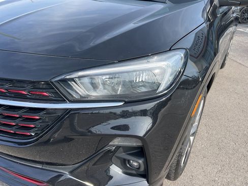 Used 2021 Buick Encore GX Select w/ Advanced Technology Package image 10