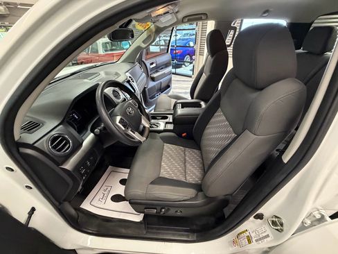 Used 2020 Toyota Tundra SR5 w/ TRD Off-Road Package AWD/4WD image 58