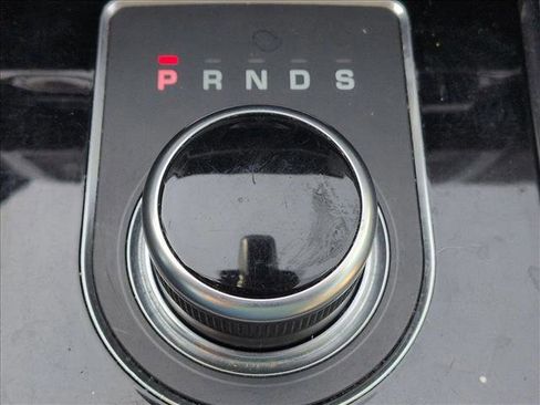 Used 2018 Jaguar F-PACE Prestige image 5