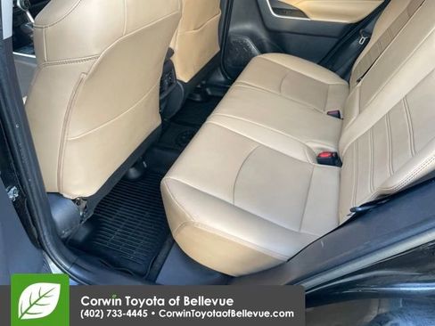 Used 2019 Toyota RAV4 XLE Premium image 24