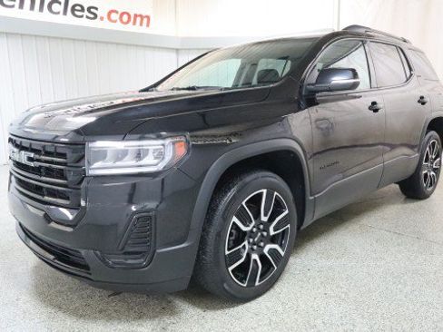 Used 2021 GMC Acadia SLE w/ Driver Convenience Package FWD image 2