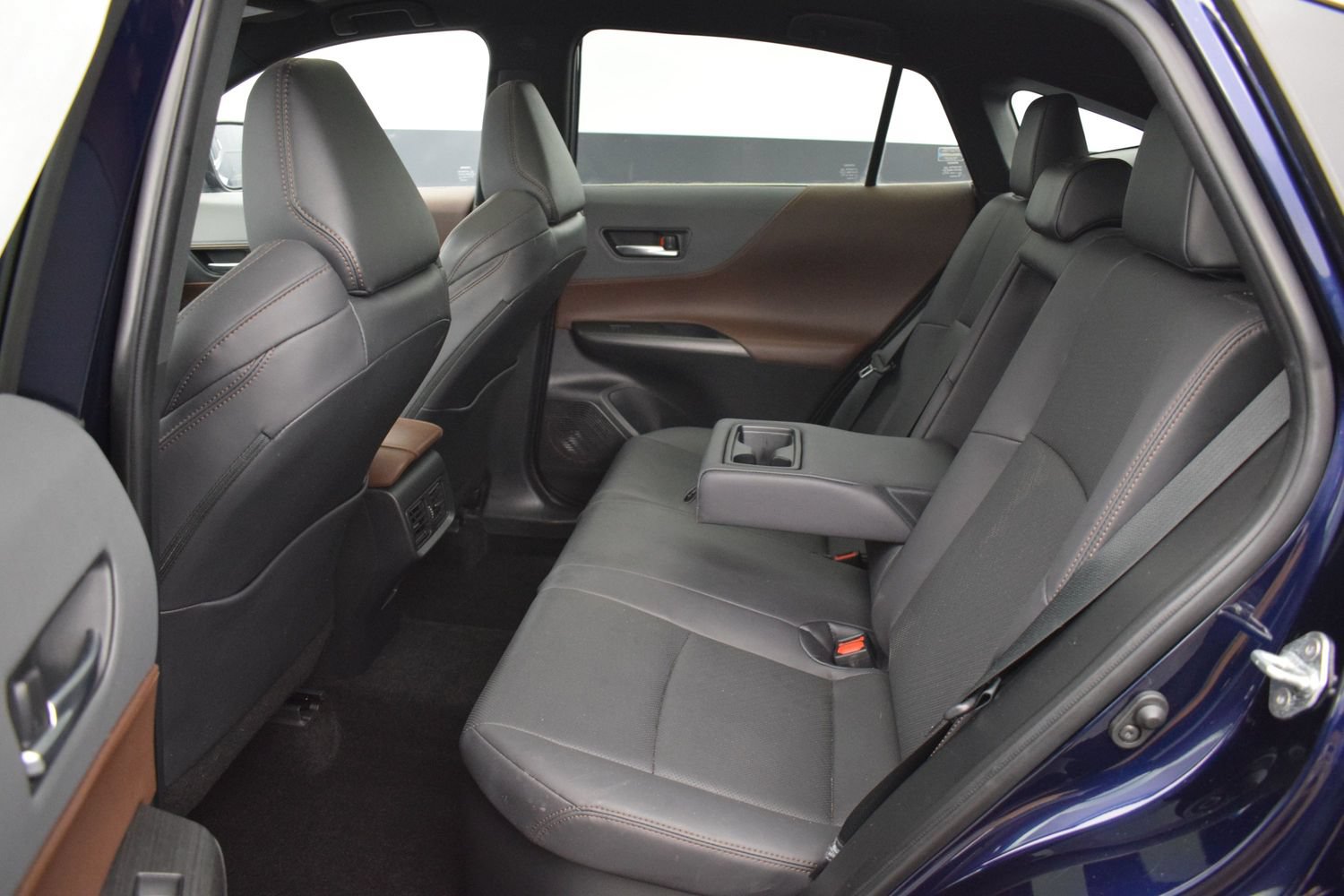 Used 2023 Toyota Venza Limited AWD/4WD image 13