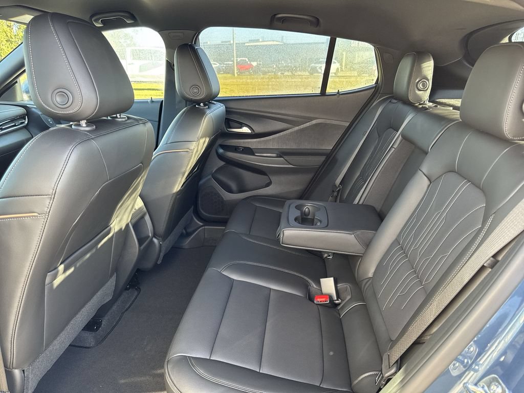 New 2026 Buick Envista Sport Touring FWD image 31