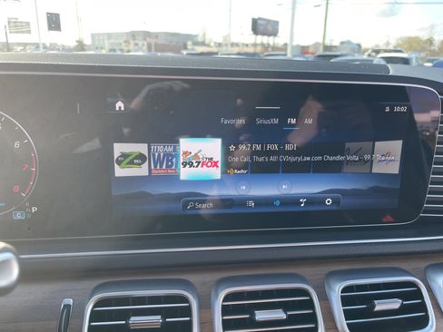 Certified 2024 Mercedes-Benz GLE 350 4MATIC w/ Winter Package image 23